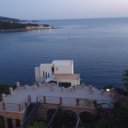 Vila Vito Apartment Добра вода Екстериор снимка