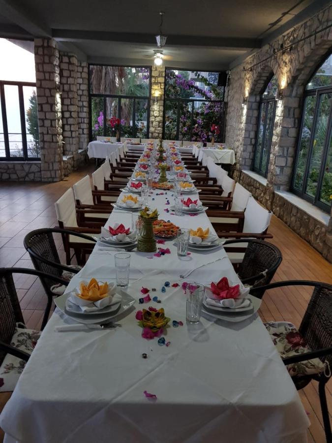 Vila Vito Apartment Добра вода Екстериор снимка