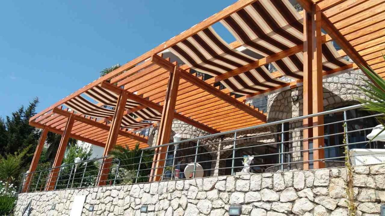Vila Vito Apartment Добра вода Екстериор снимка